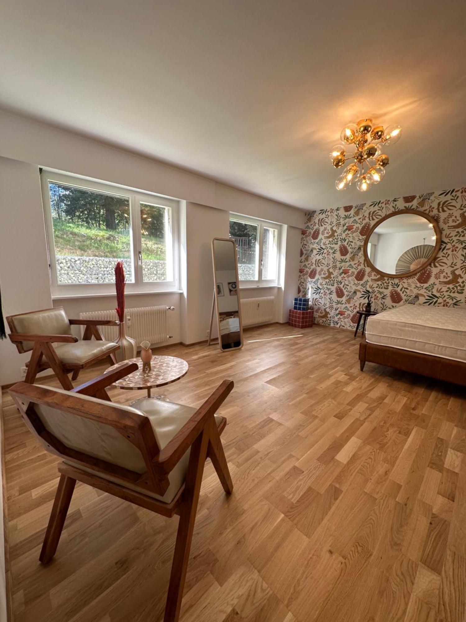 Cozy Central Apartment At A Special Price! كرانز مونتانا المظهر الخارجي الصورة